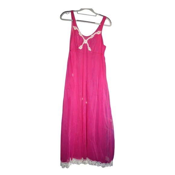 Jenelle of California Vintage Lace Overlay Nightgown & Robe Set – Hot Pink - Picture 8 of 14